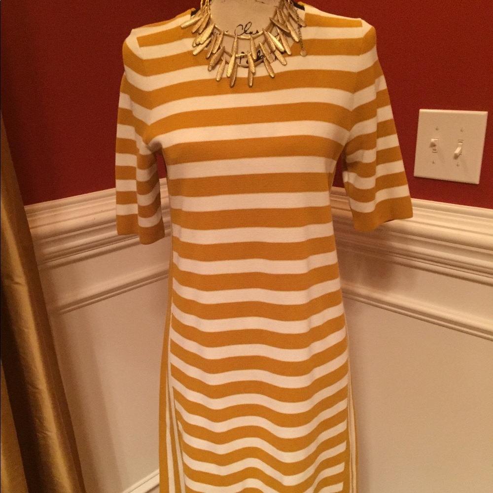 Ann Taylor lightweight sweater dress